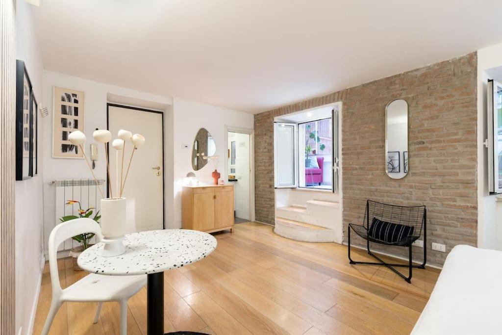 Design Loft Near Colosseo Rom