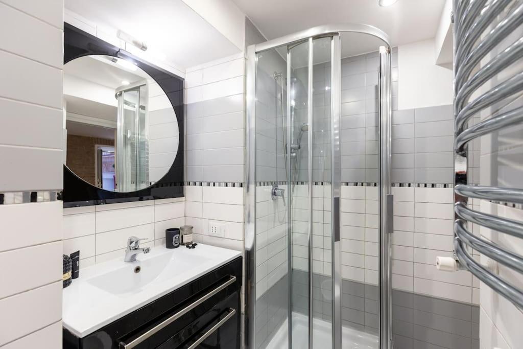 Design Loft Near Colosseo Apartment Rome