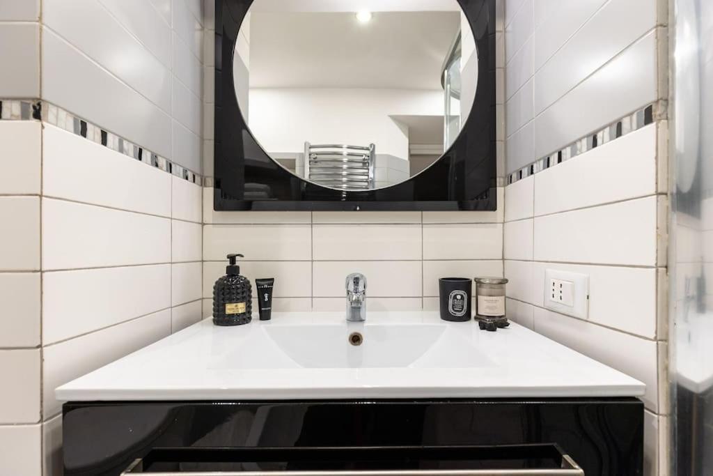 Design Loft Near Colosseo Apartment Rom